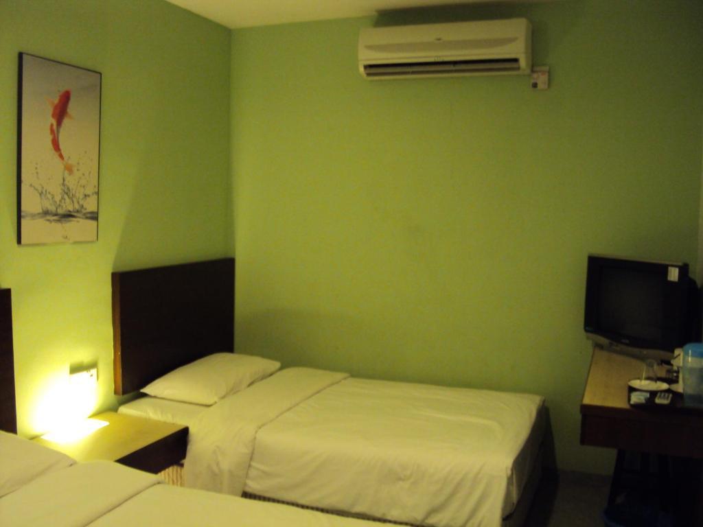 Golden Bay Hotel Malacca Zimmer foto